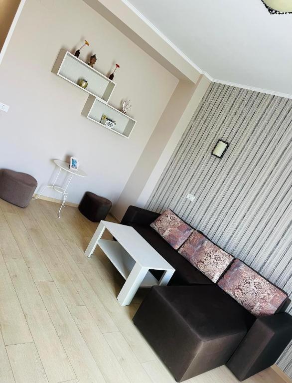Hotel Friday Mamaia