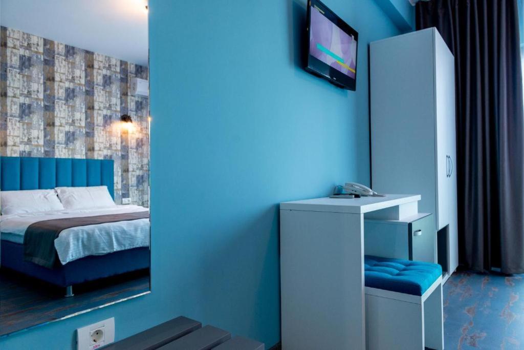 Friday Hotel 2*